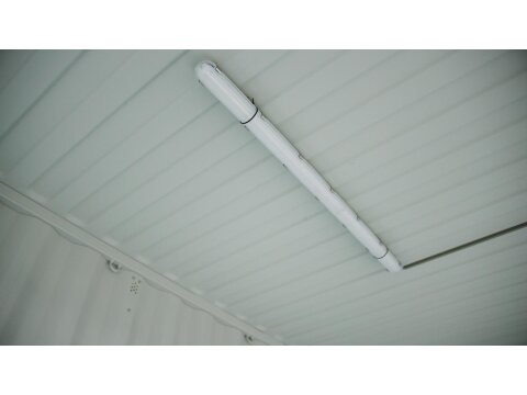 SafetyTainer XLplus 20′ – Gefahrstoffcontainer High Cube mit SideDoor