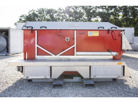 Mobiler Ölabscheider NG 15 mieten – mit 2.500 Liter Schlammfan