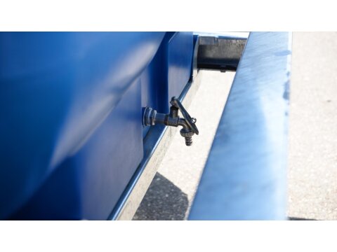 Wasserfass Anhänger 1.100 Liter – Straßenzugelassener PE-Wassertank für Bauhof & GaLaBau