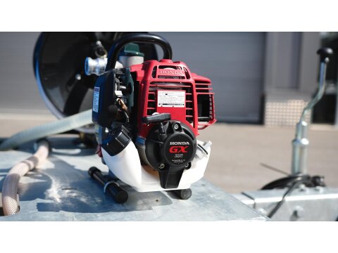 Wasserfass Anhänger 1.100 Liter – Straßenzugelassener PE-Wassertank für Bauhof & GaLaBau