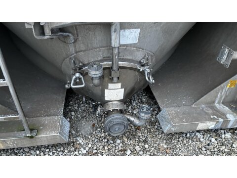 TankTainer 50.000 Liter mieten Tankcontainer Löschwassertank Wassertank